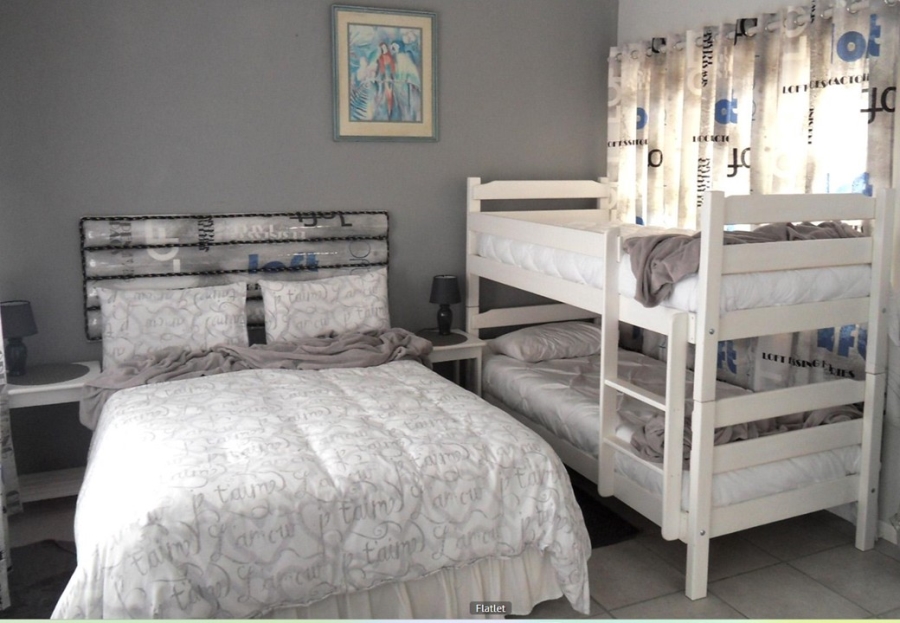  Bedroom Property for Sale in Kleinbaai Western Cape